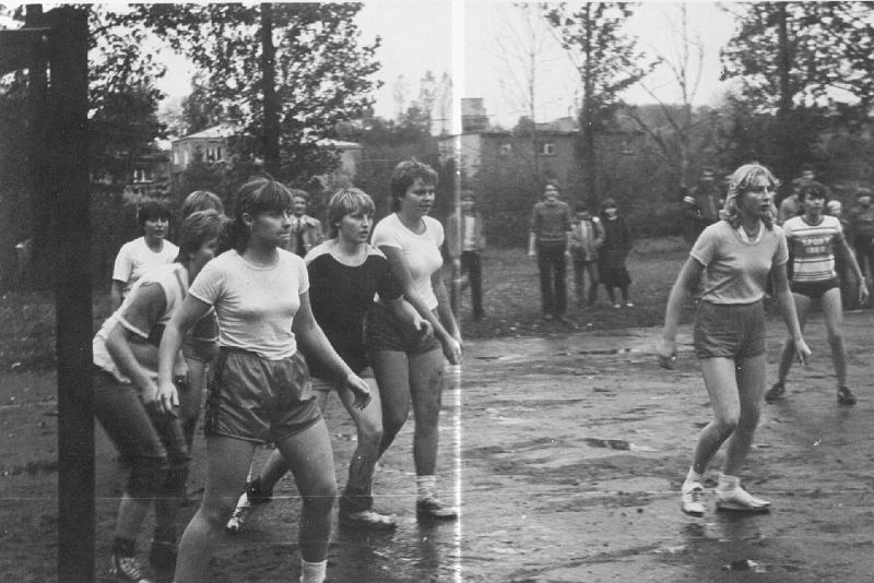 1983-1.jpg